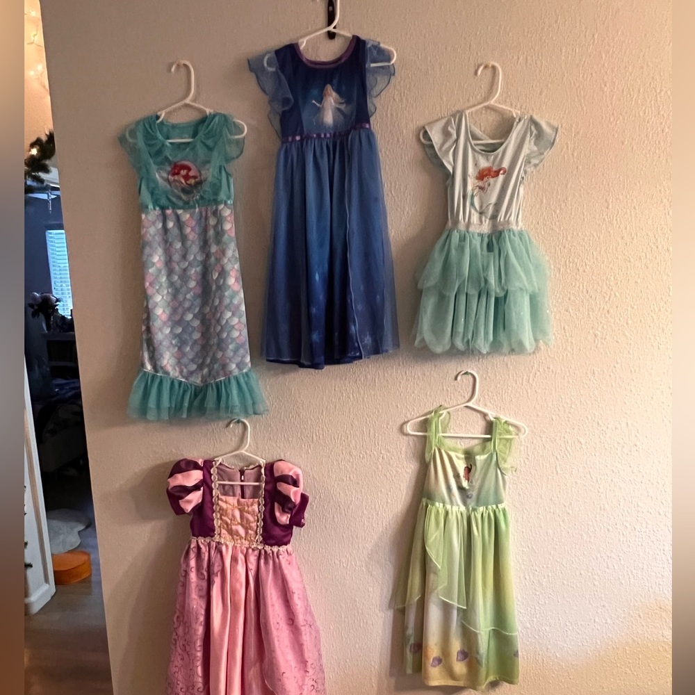 Disney Princess Collection 4/5 T Girls Nightgown Ariel Repunzel Elsa Tiana
